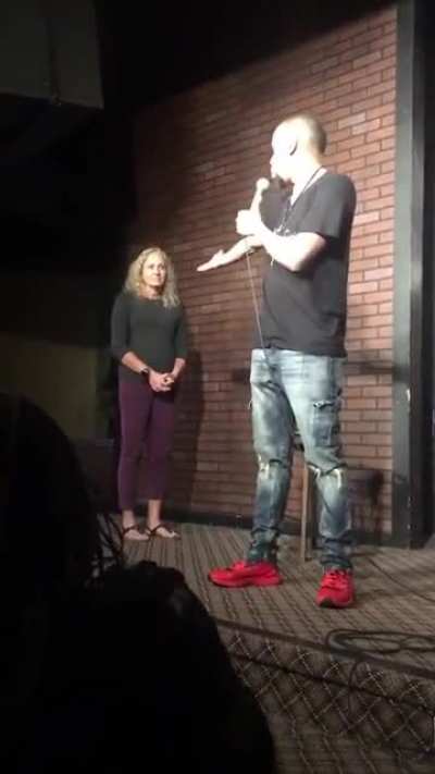 Audience Karen interrupts stand-up comedy show because she's offended