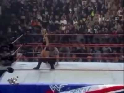 Sable rips off Jacqueline's shirt at Capital Carnage