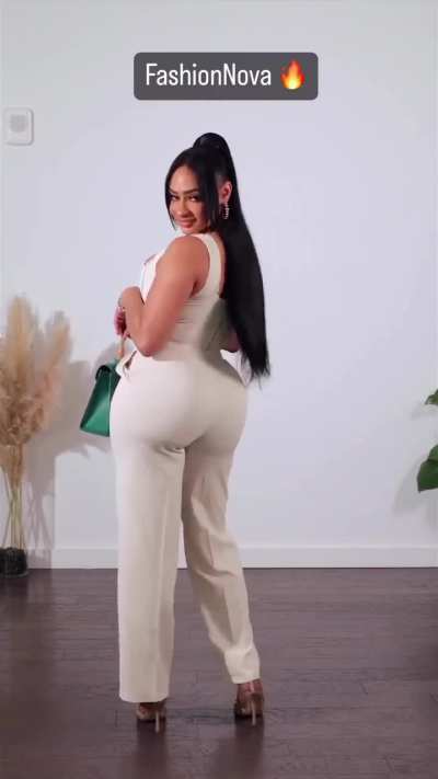 Fashion Nova