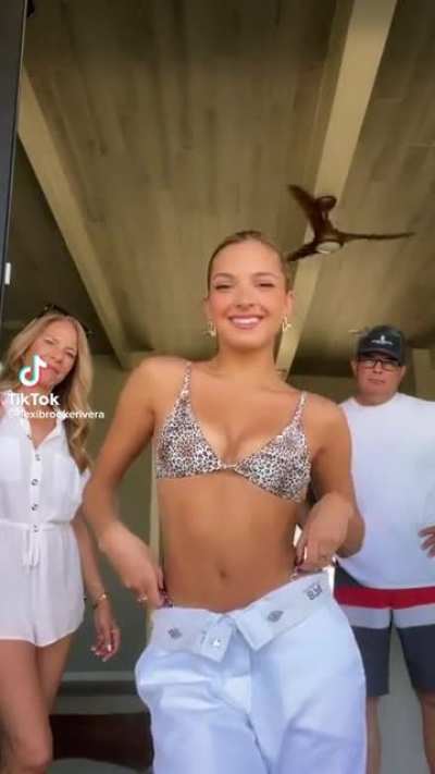 Lexi’s Titties are 10/10