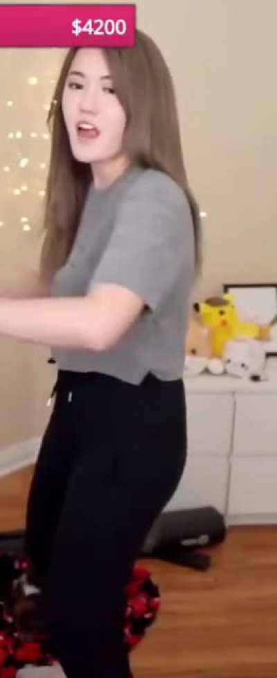 Kimi Squating