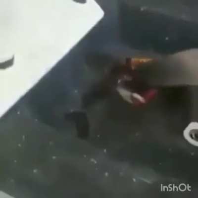 Eu vi alguem postar esse video aqui ent eu tive q fazer isso