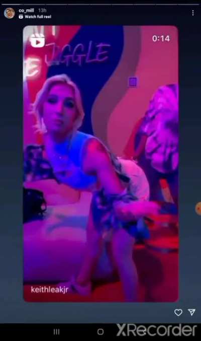 Twerk - very short