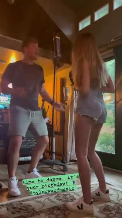 Dancing In The Studio