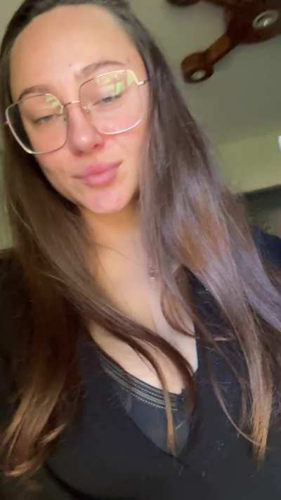 Did you miss me? I have a lot of hot stuff for you! Go to my Onlyfans
