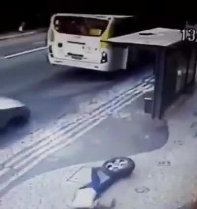 pneu do Ronaldinho