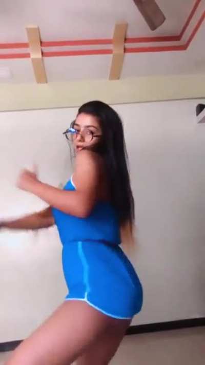Suhana Khan ( __suhuuu__ )