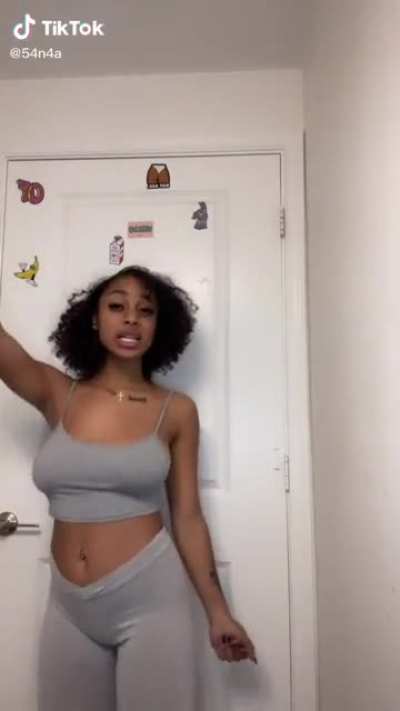 why she so fine..