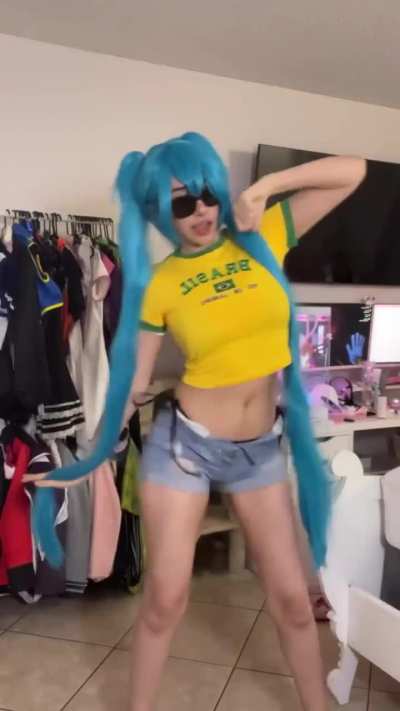 Rina Magi  👀🔥