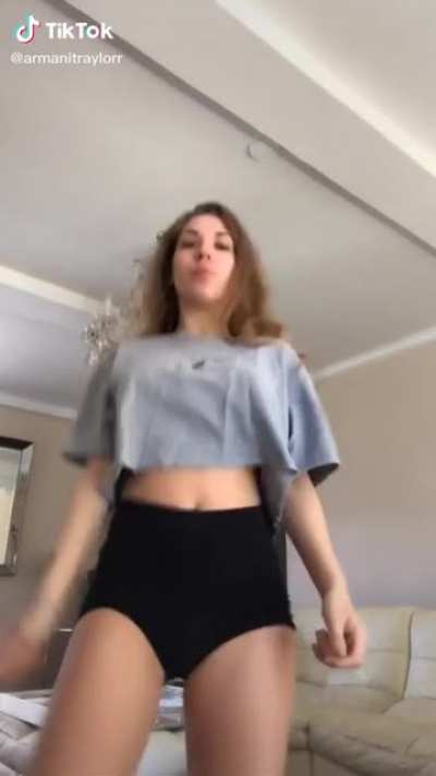 armanitraylorr