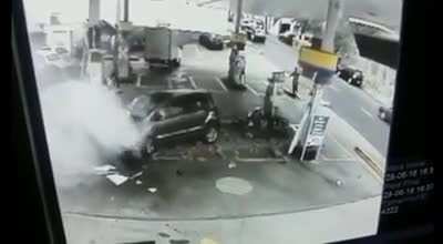 Guy wants to make a statement against high petrol prices