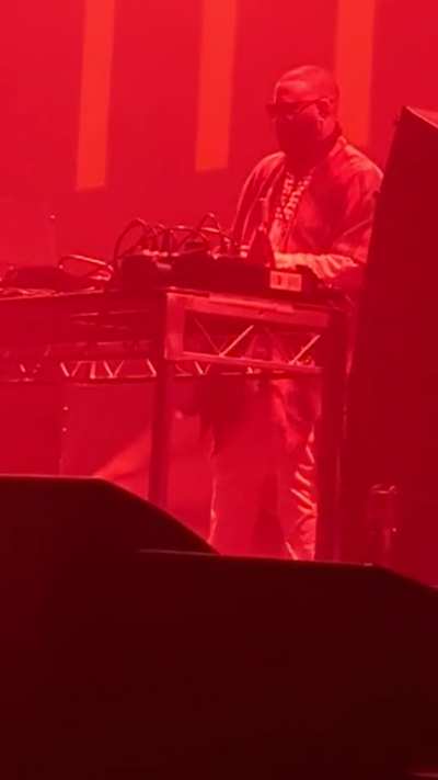 Unreleased Freddie Gibbs x Madlib MONTANA Song Performed Live Tn in Sydney, Australia