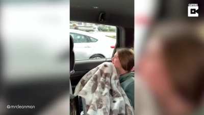 Pro dad at car wash embarrassing daughter
