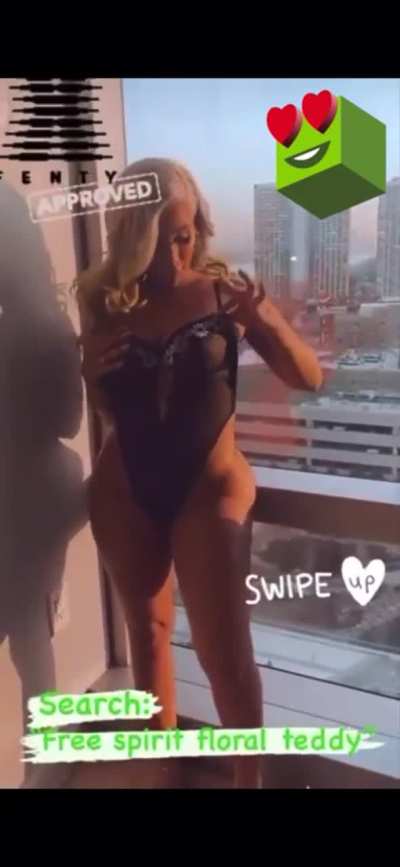 Sexy Cyn