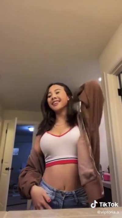 Shorty have perfect boobies