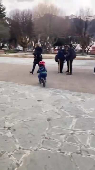 Lil man understood the assignment