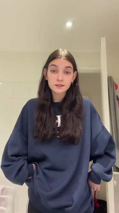 Brave TikToker ratnersha responds to those trying to spread Russia's 'StopHatingRussians' narrative