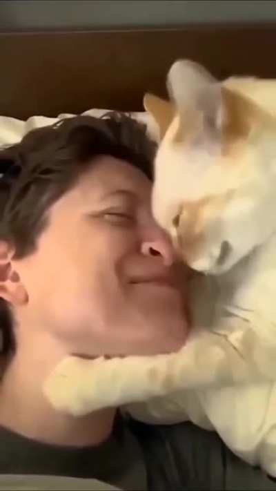 Snuggle buddy