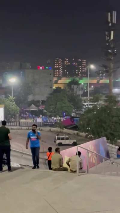 The crowd is leaving the stadium💔