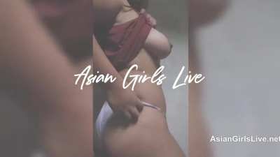 Sexy and hot Asian shows us her sweet tits and ass - Filip<wbr>inaCa<wbr>msLiv<wbr>e.com