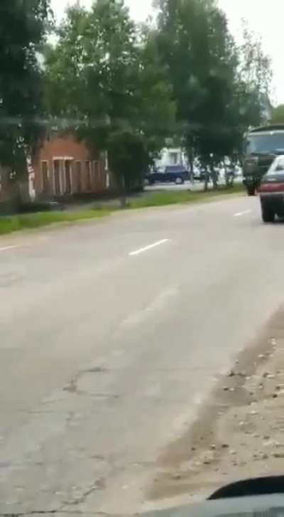wtf is this?-I don't know !!! Не знаете ?-а мы знаем! Процесс распада РФ пошел. В республику Бурятию заходит колонна китайской техники есть два предположения -подавлять бурятское национальное восстание, либо присоединить Землю себе.Знакомые из Бурятии при