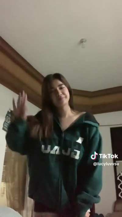 walang bra si lucy