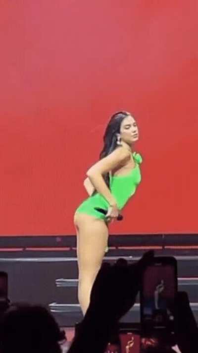💚🥵