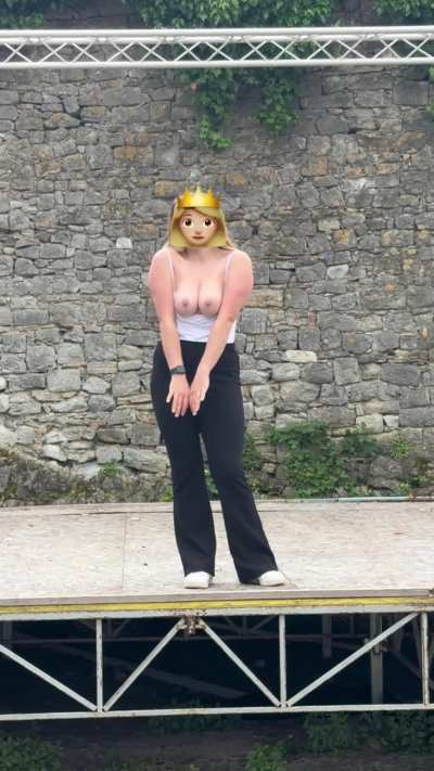 my bf saw this stage in the city and dared me to get up and flash my titties [f]