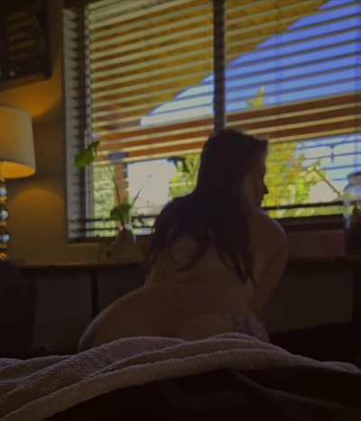 Maybe it is the moon, cause a girl just feels like making some men cry today. Volun<wbr>teers<wbr>..#WA 