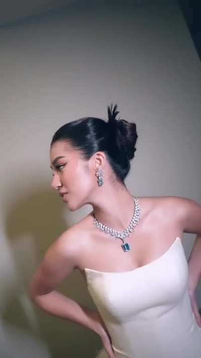 Belle Mariano