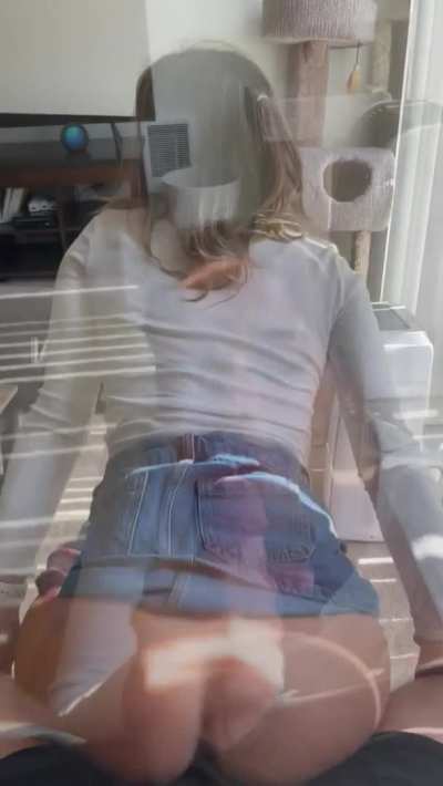 So fucking hot