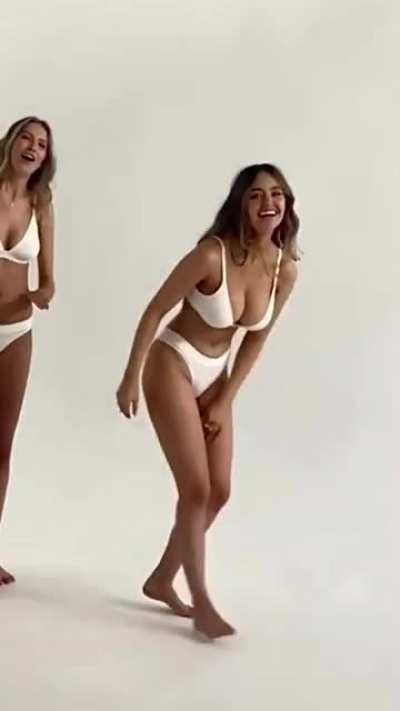 Ella bouncing/jiggling compilation