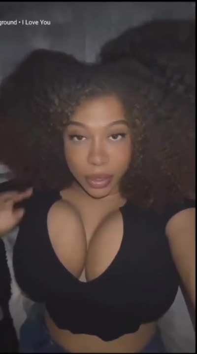 Kayla AK - What color was the shirt?
