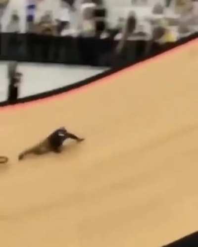 Let's go... Shit... Imma fall... I fell... What do I do... I know what... LOOK COOL