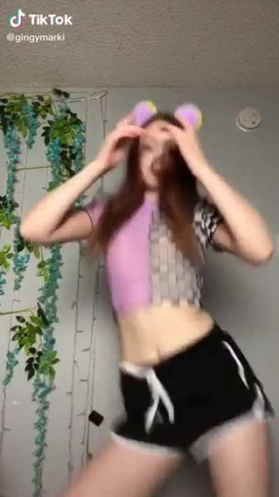 👀
