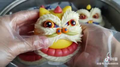 Lion dance steamed buns