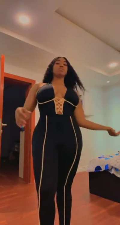 👸🏽 🎶