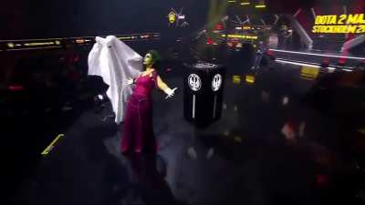 The Legendary Death Prophet Cosplay