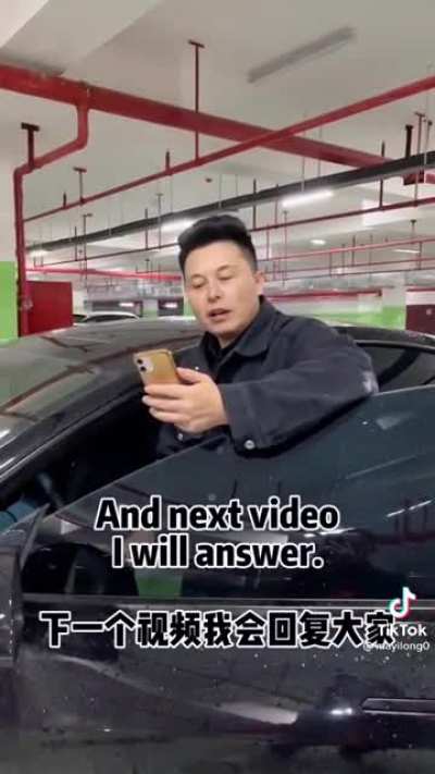 Elon Musk in China 🇨🇳