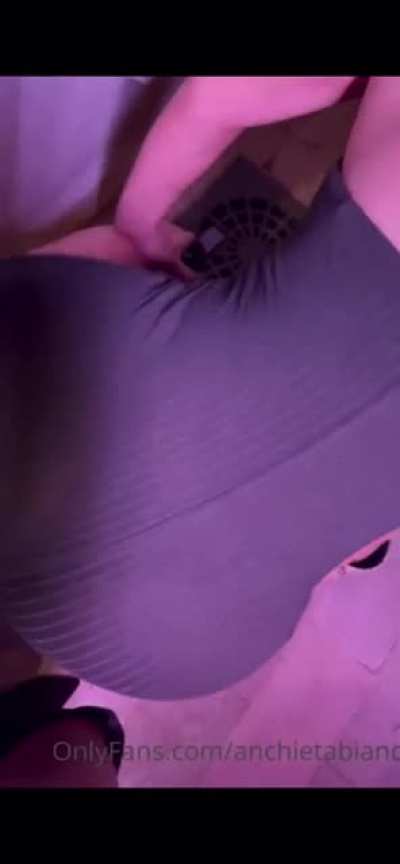 😜🍑