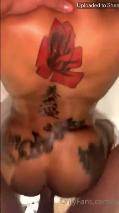 Her ass noisy 