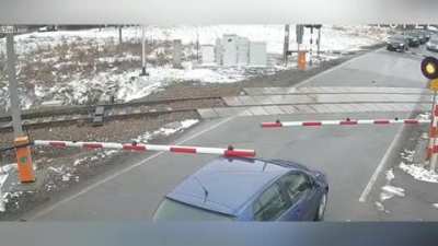 Режим невид<wbr>имост<wbr>и включен