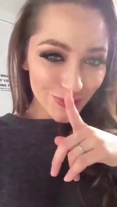 Sexy BTS selfie😍😏