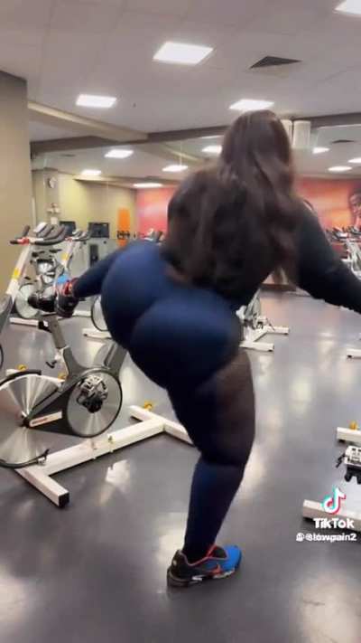 Gym cake