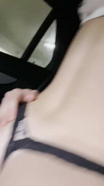 i love bouncing on his dick in the car