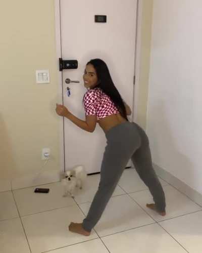 Mirella Santos (Gêmeas Lacração)
