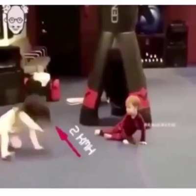Eu durante a aula de matemática// Eu na prova.