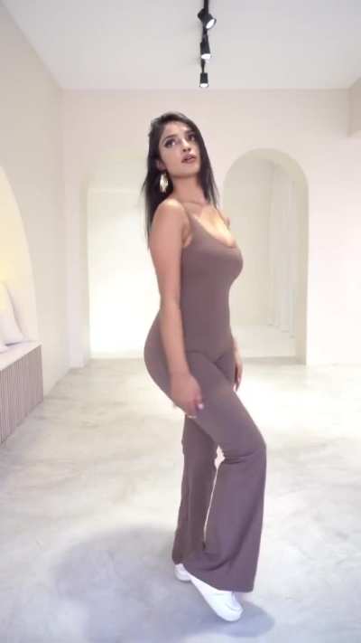 @dani943_