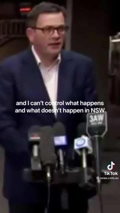 Compare Leadership: Gladys vs Dan Andrews.