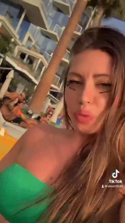 @elina13030